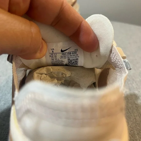 Nike Waffle One ESS Light Soft Pink Athletic Women’s Shoe Size 8 FB1298 600​​ - Picture 10 of 11